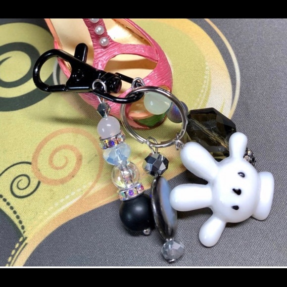 🐭💕 cut white glove purse bling - keychain black and white - Picture 11 of 11